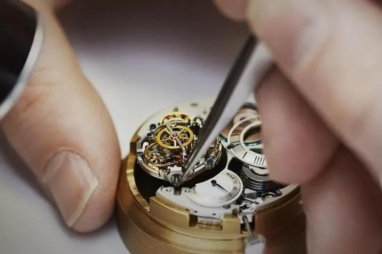 沈阳劳力士手表官方维修点售后服务中心价格表